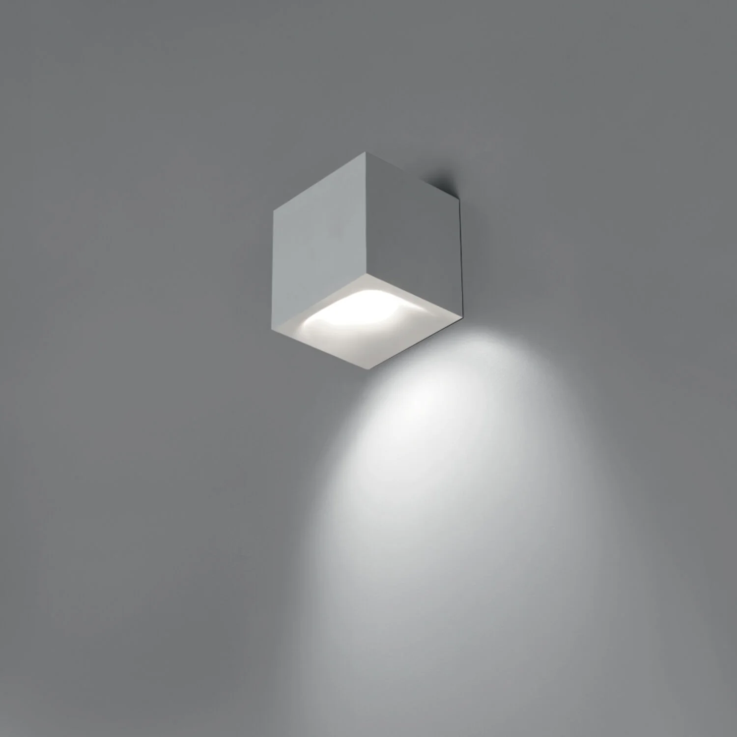 AEDE 2700K LED WALL SCONCE, 0041028