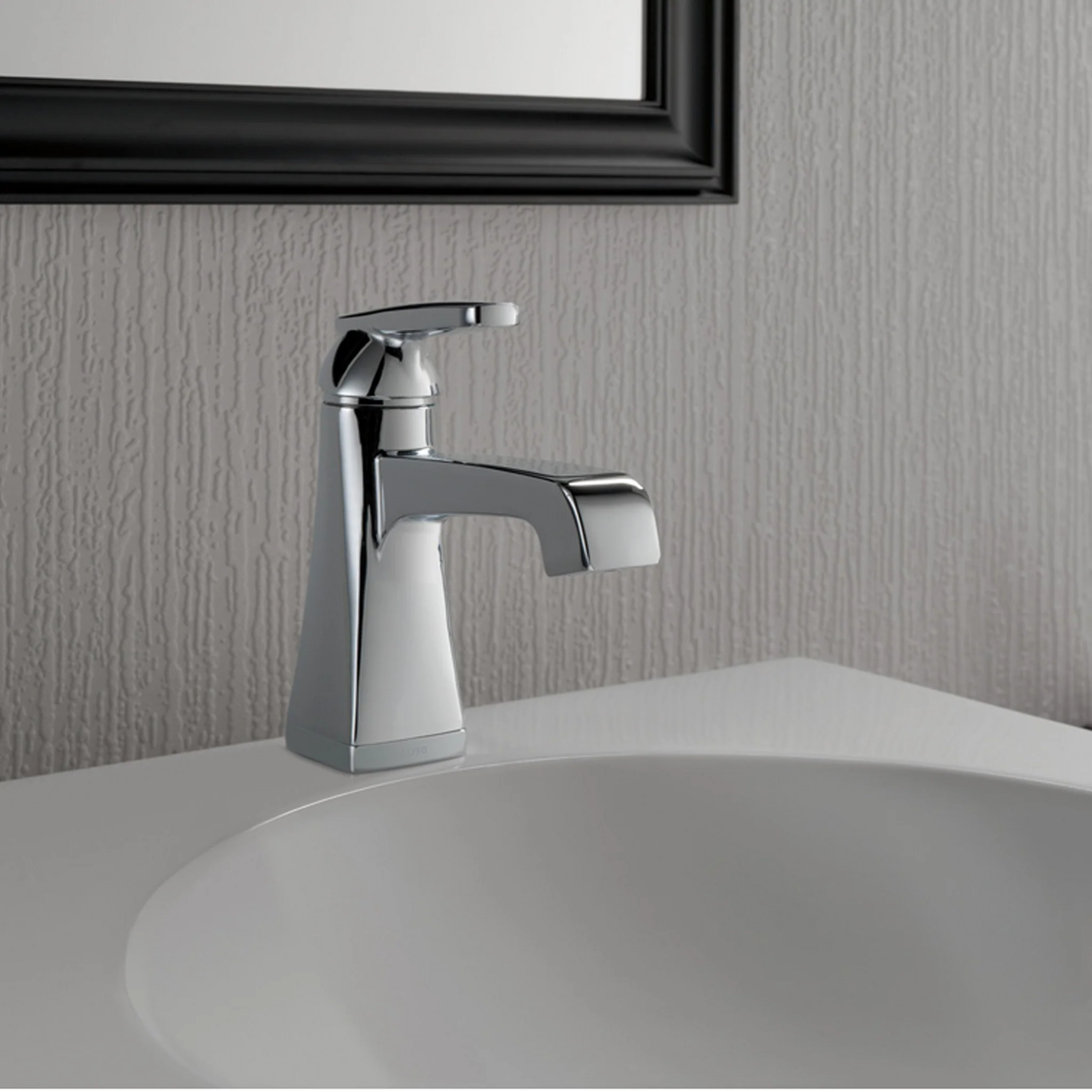 ASHLYN SINGLE HANDLE LAVATORY FAUCET - Image 2