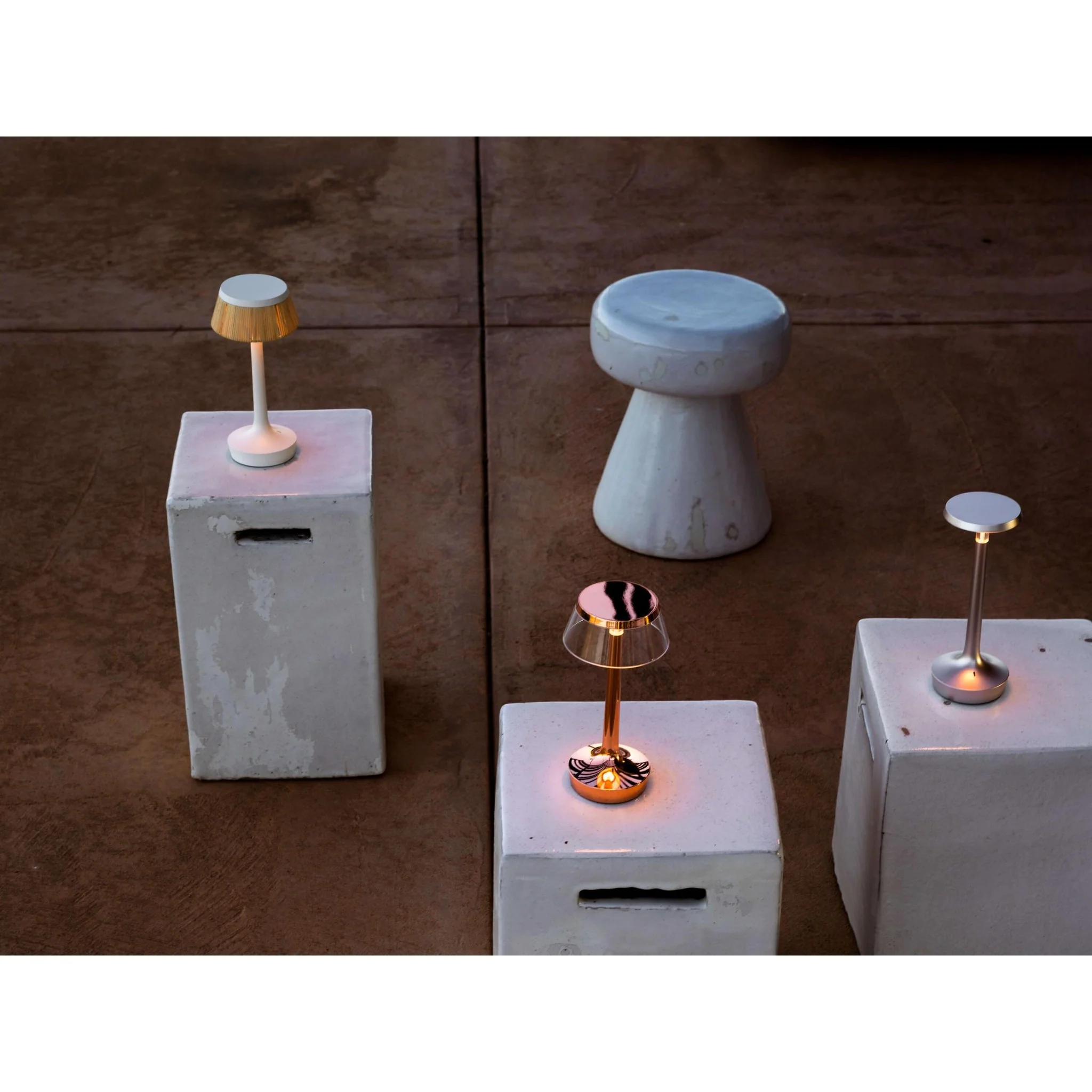 BON JOUR UNPLUGGED LED TABLE LAMP - Image 11