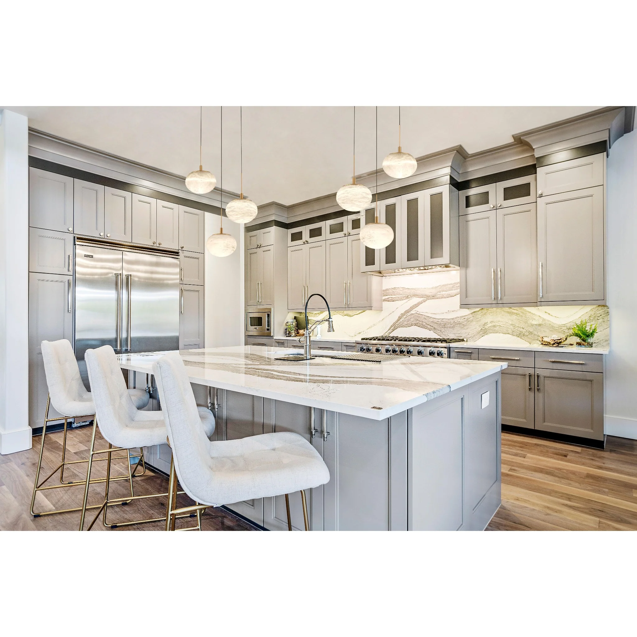 CALCOLO ROUND LED CHANDELIER (MULTIPLE SIZES) - Image 10