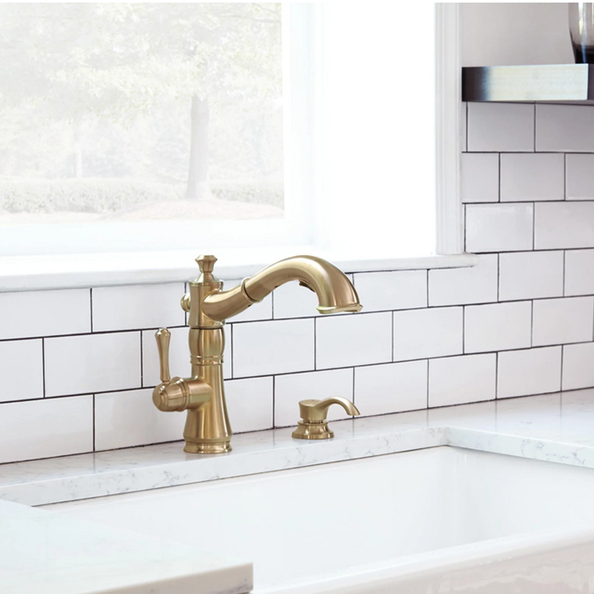 CASSIDY SINGLE HANDLE PULL-OUT KITCHEN FAUCET - Image 6