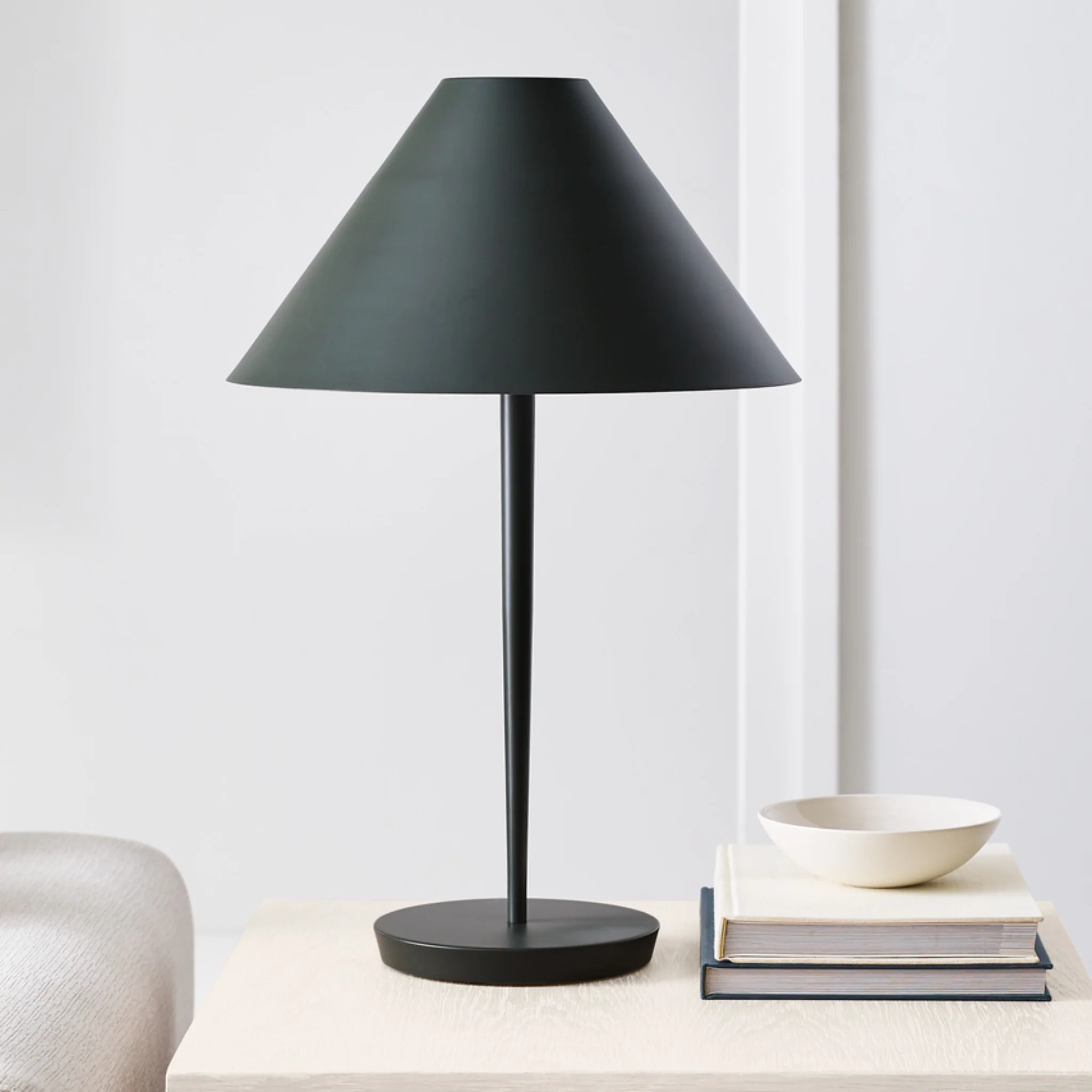 CONTRA TABLE LAMP - Image 6