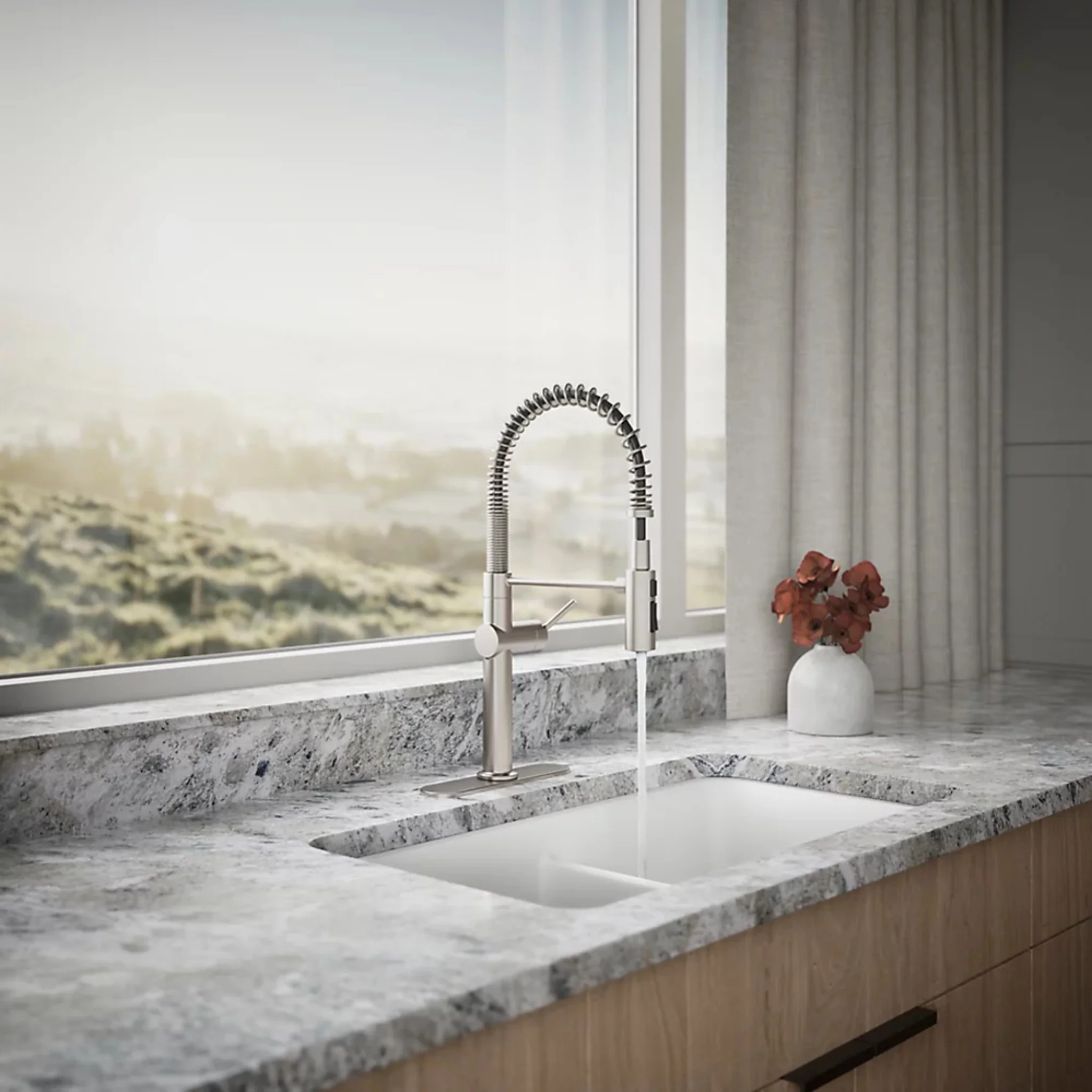 CRUE SEMI-PROFESSIONAL KITCHEN SINK FAUCET WITH THREE-FUNCTION SPRAYHEAD - Image 30