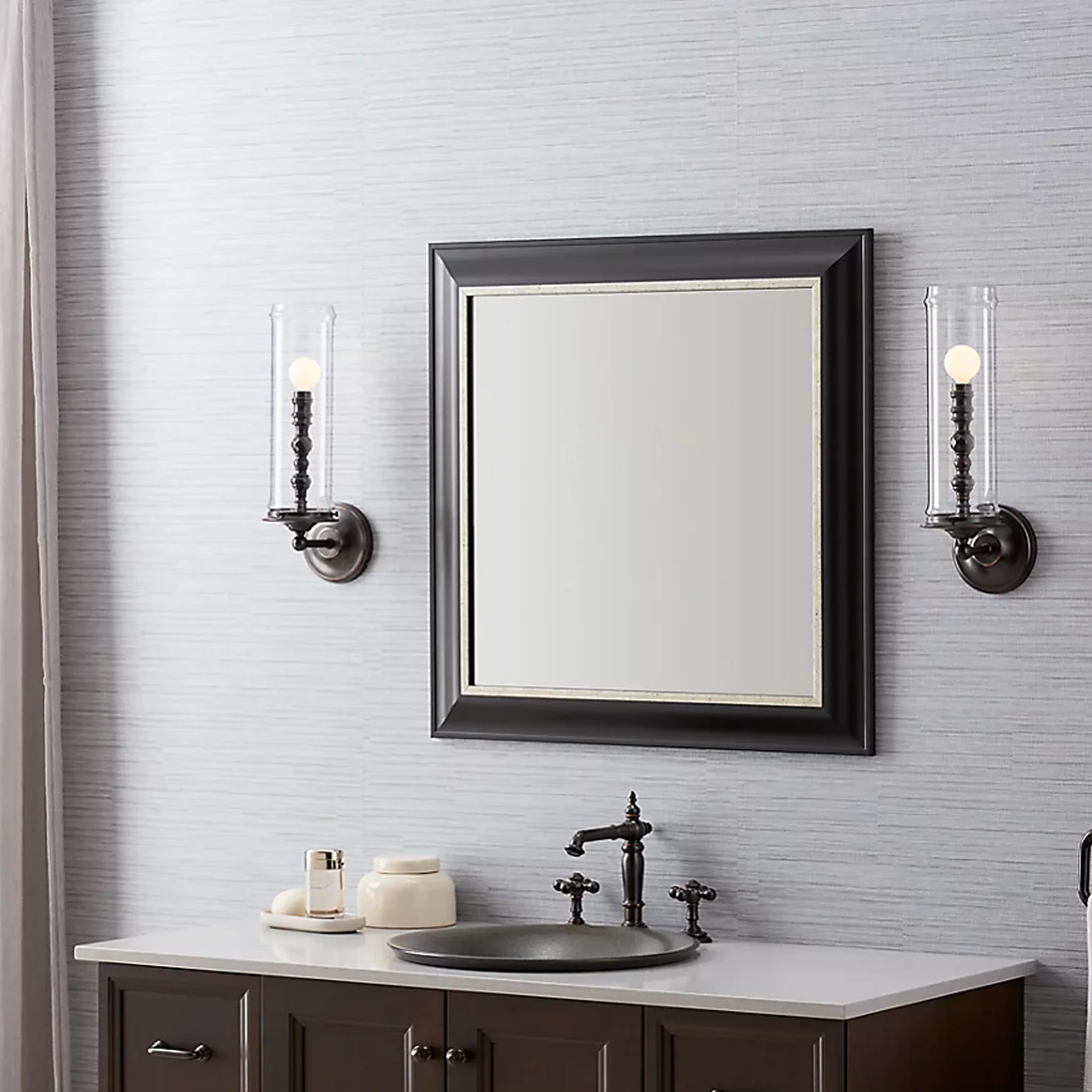 DAMASK 1-LIGHT SCONCE - Image 2