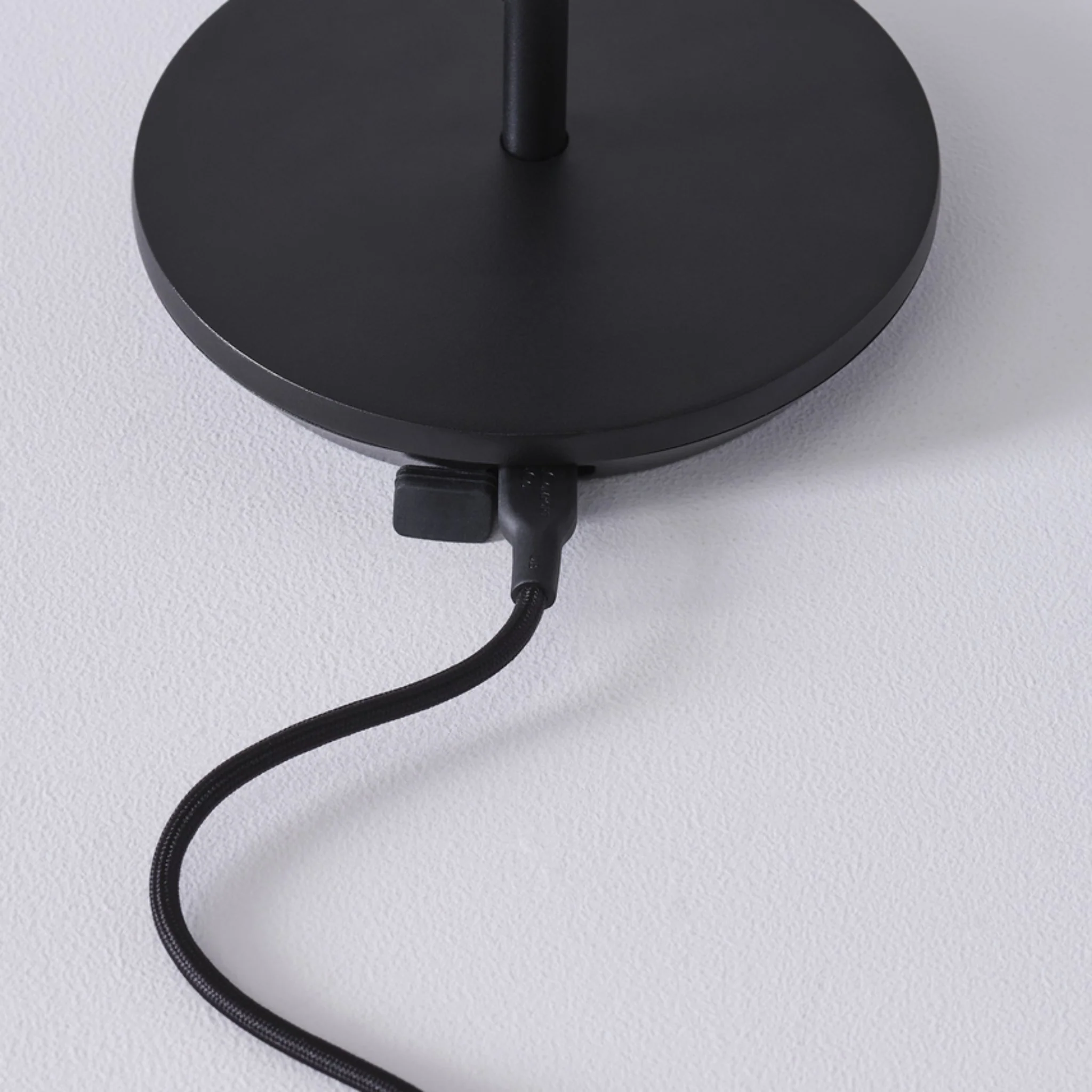 DOPPIA ACCENT RECHARGEABLE TABLE LAMP - Image 18