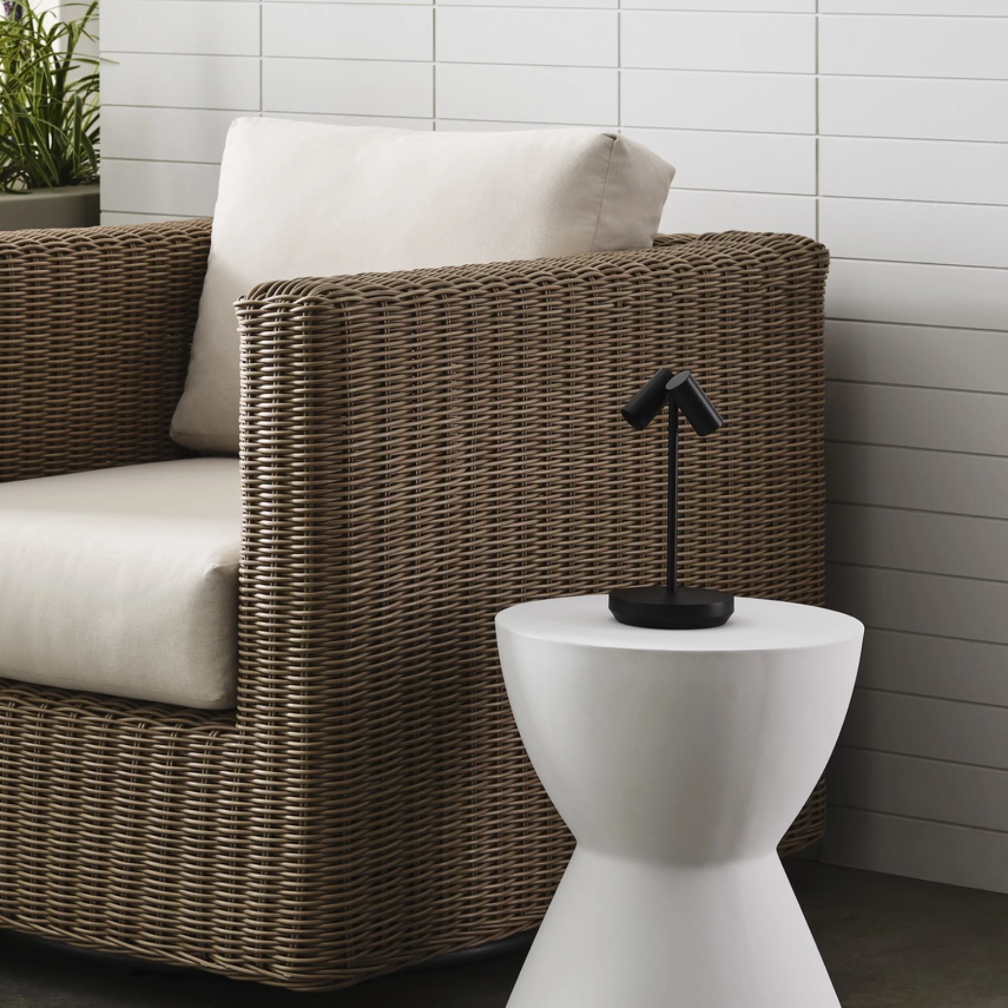 DOPPIA ACCENT RECHARGEABLE TABLE LAMP - Image 2