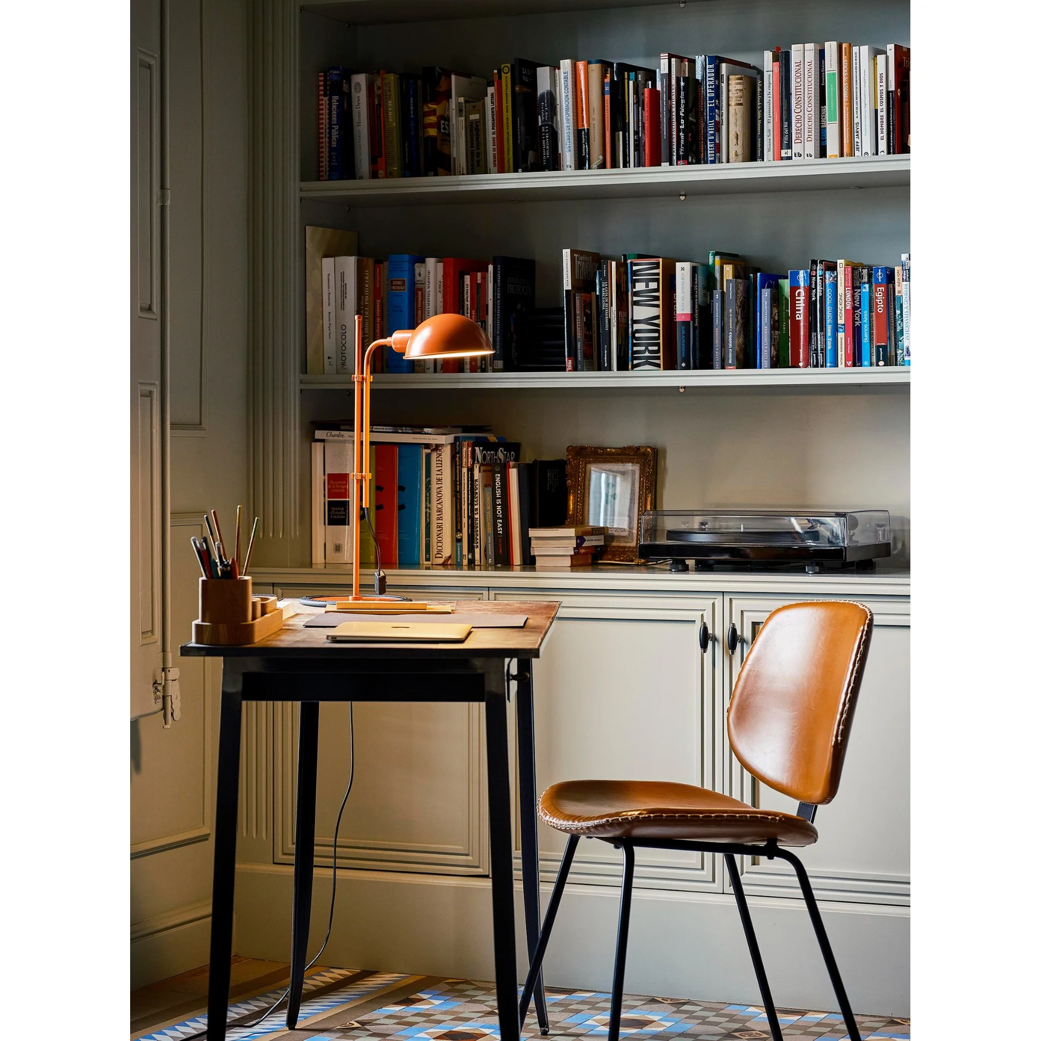 FUNICULÍ S TABLE LAMP - Image 10