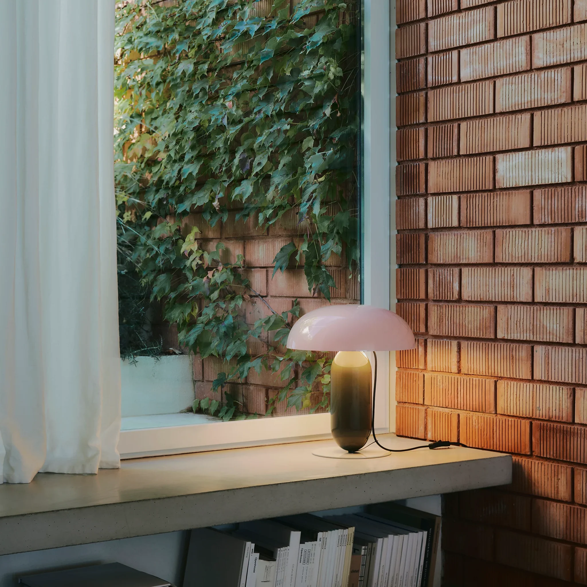 GAMBOSA TABLE LAMP - Image 14