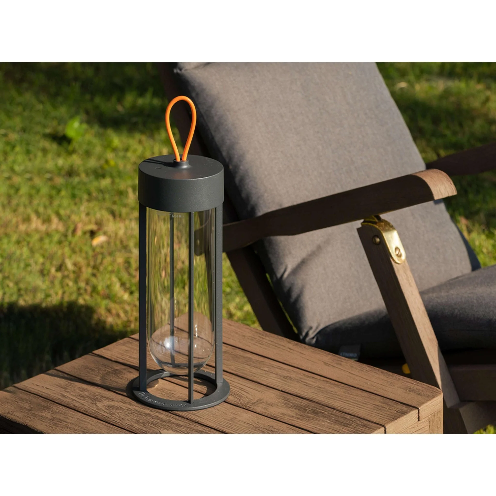 IN VITRO LED UNPLUGGED TABLE LAMP - Image 11
