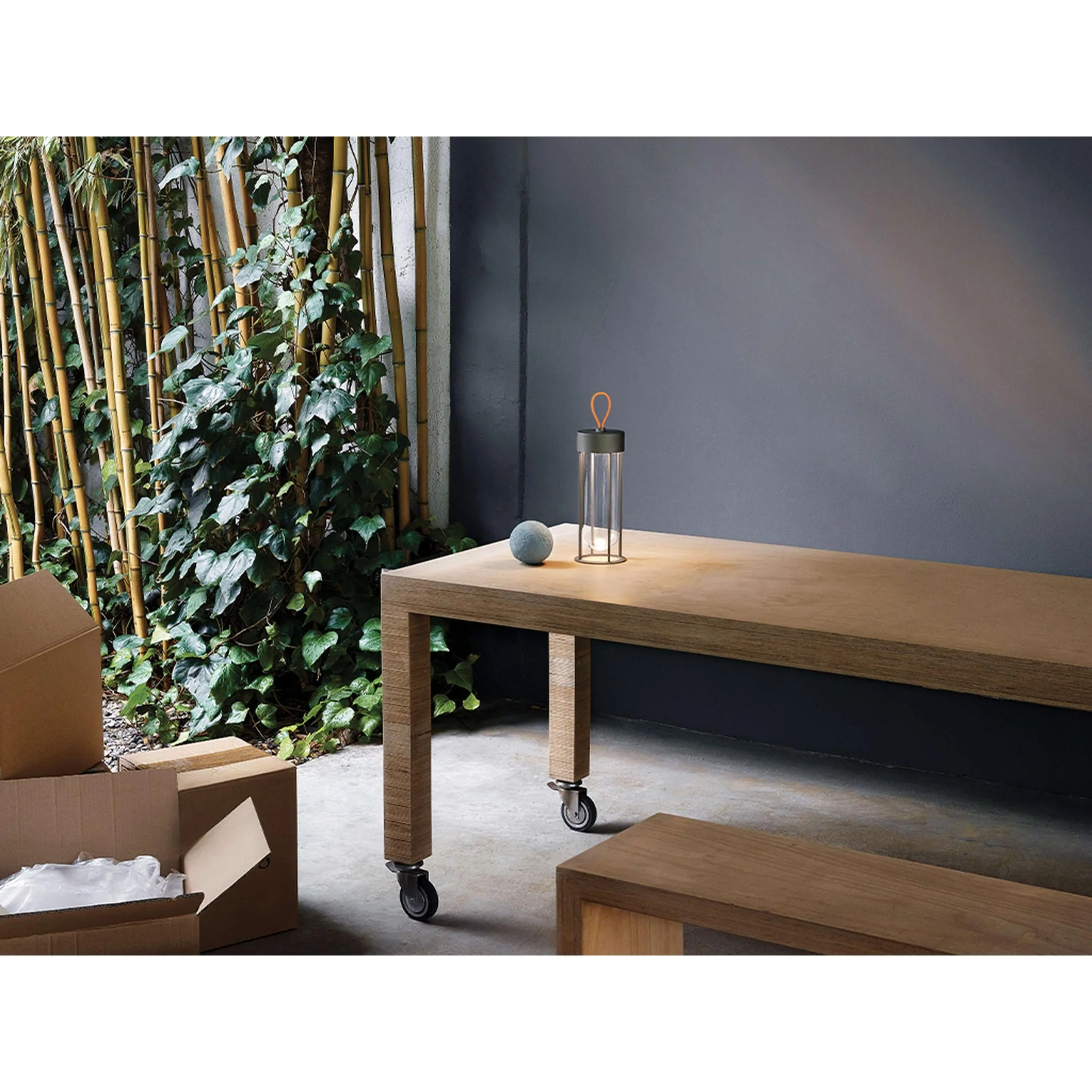 IN VITRO LED UNPLUGGED TABLE LAMP - Image 13