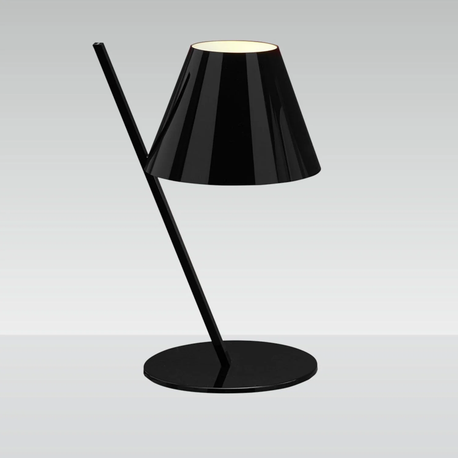 LA PETITE TABLE LAMP, 17510