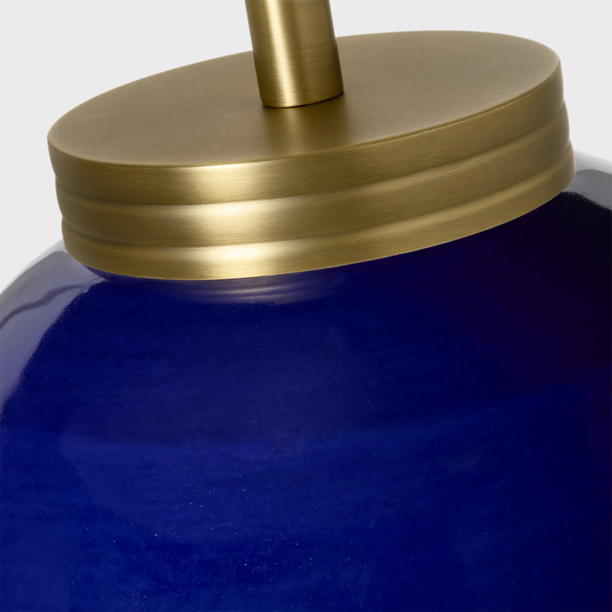 LILIAN TABLE LAMP - Image 3