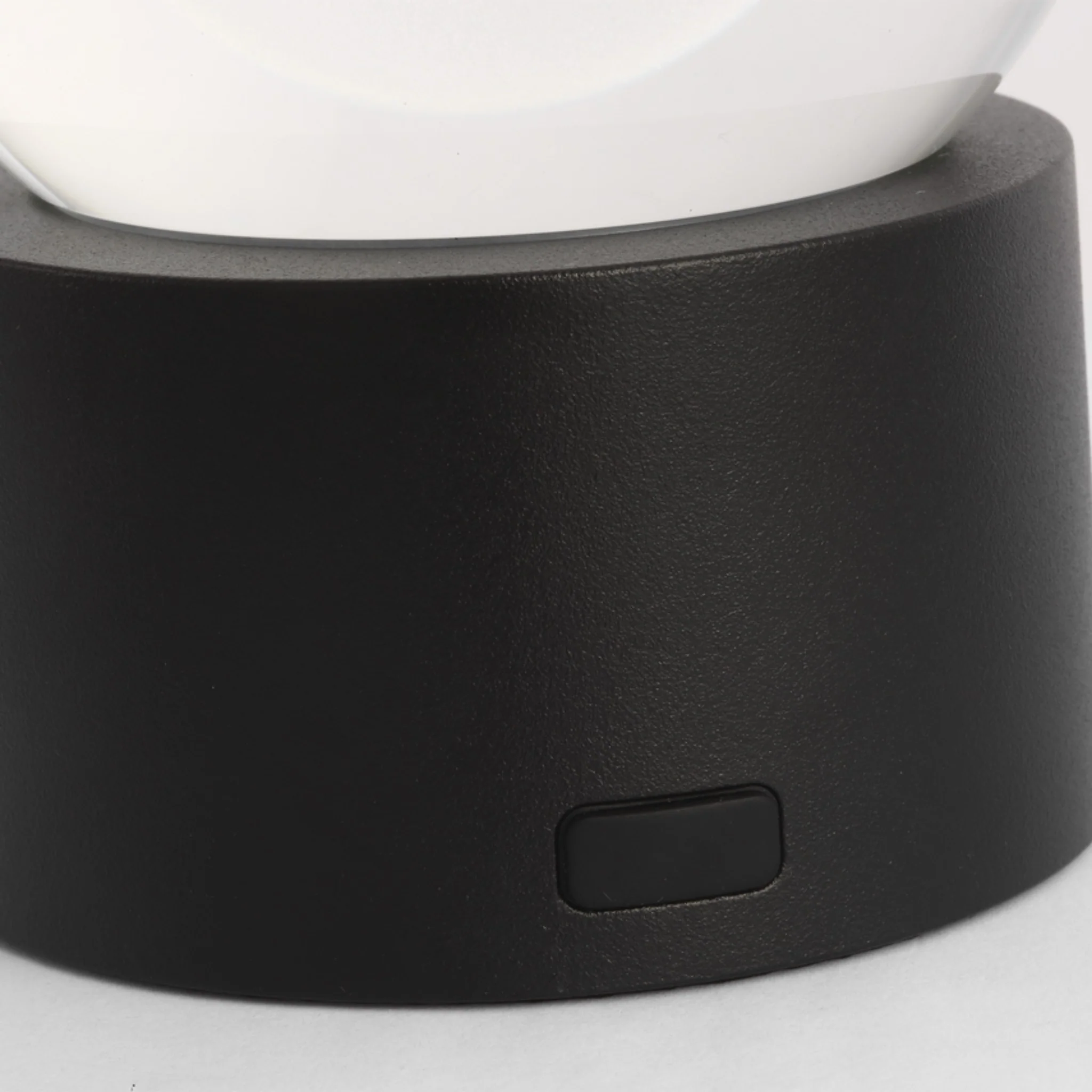 MINA ACCENT RECHARGEABLE TABLE LAMP - Image 15