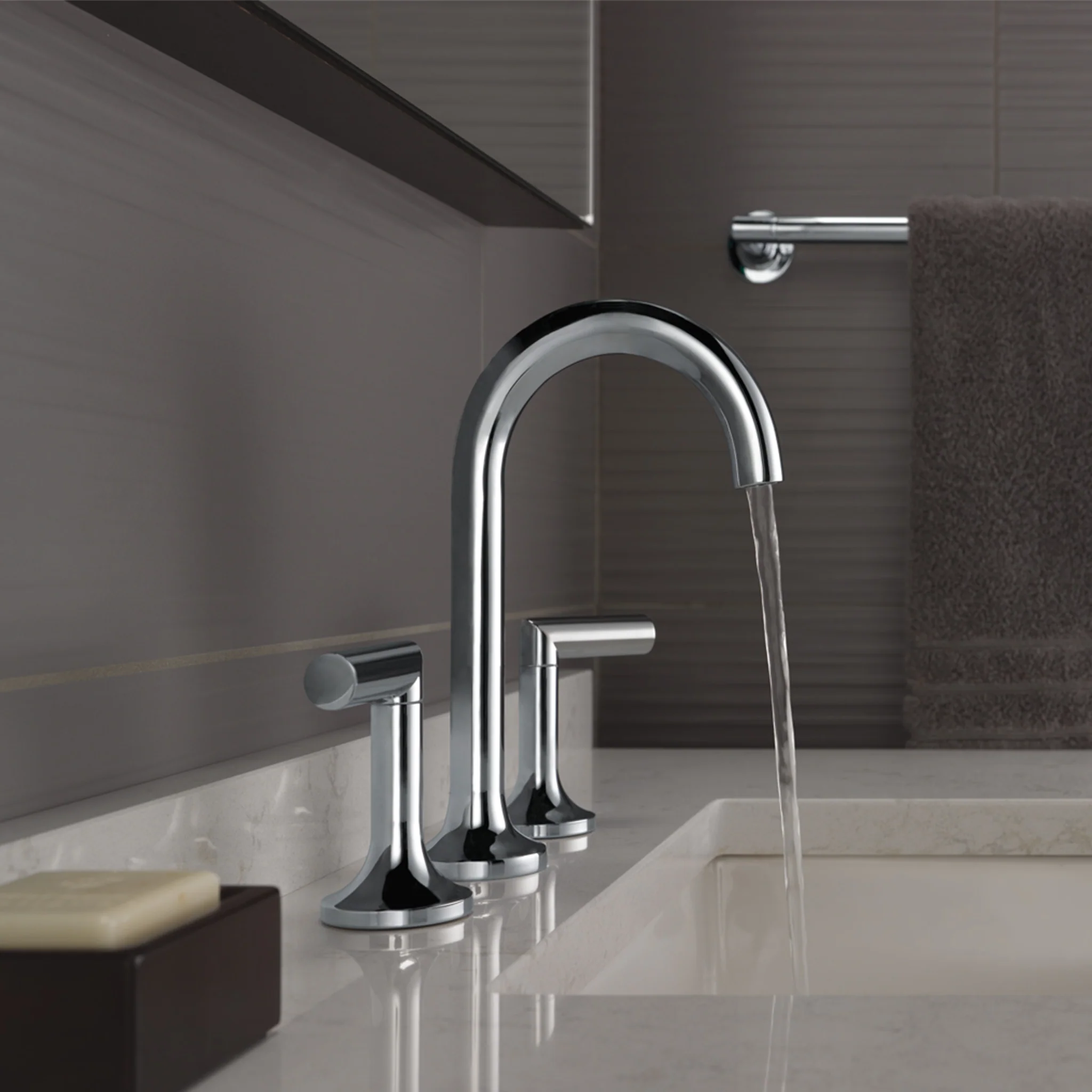 ODIN® WIDESPREAD LAVATORY FAUCET - WITHOUT HANDLES - Image 2