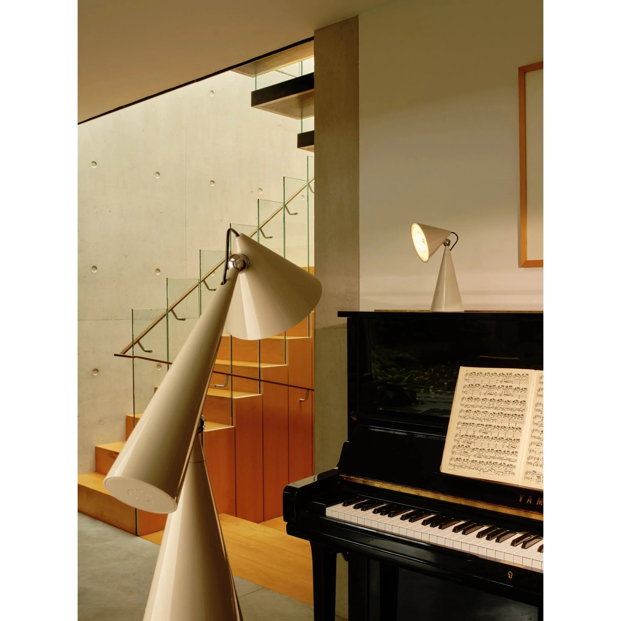 POSE TASK LIGHT - Image 19
