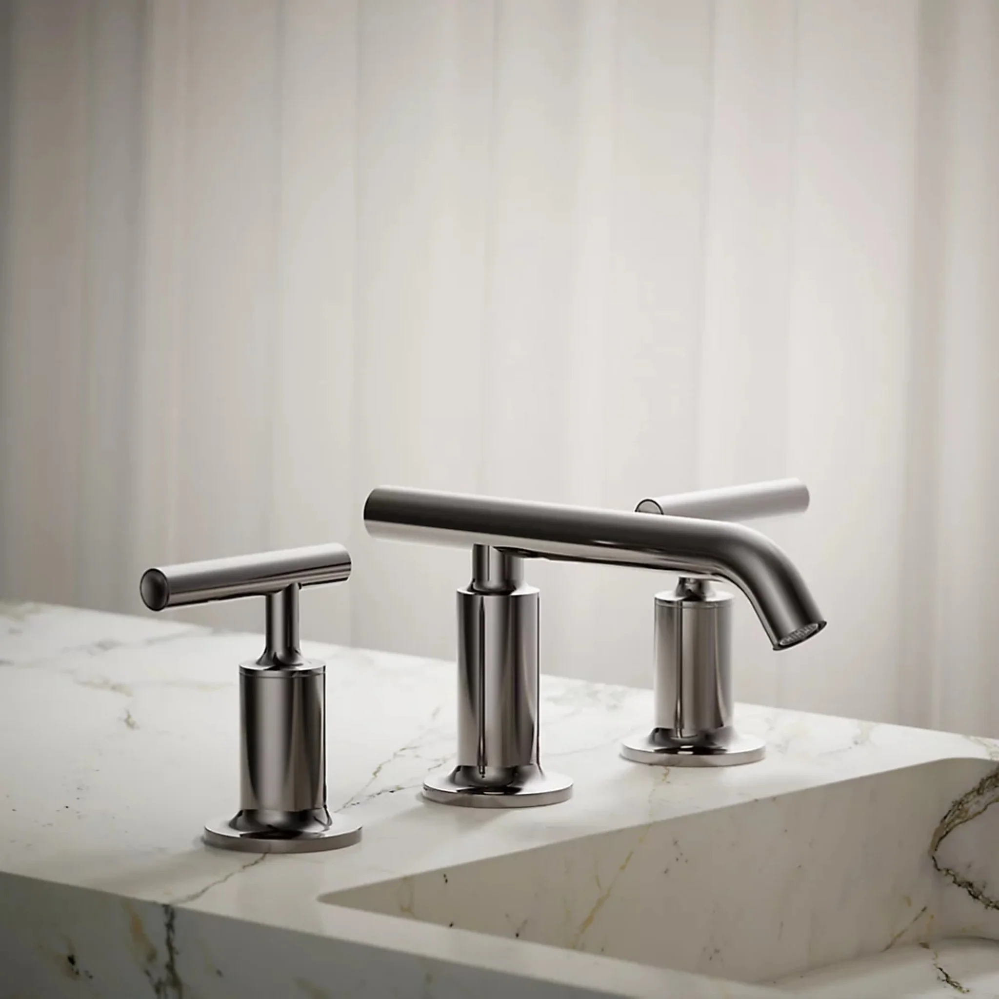 PURIST WIDESPREAD BATHROOM SINK FAUCET WITH LEVER HANDLES - Image 12