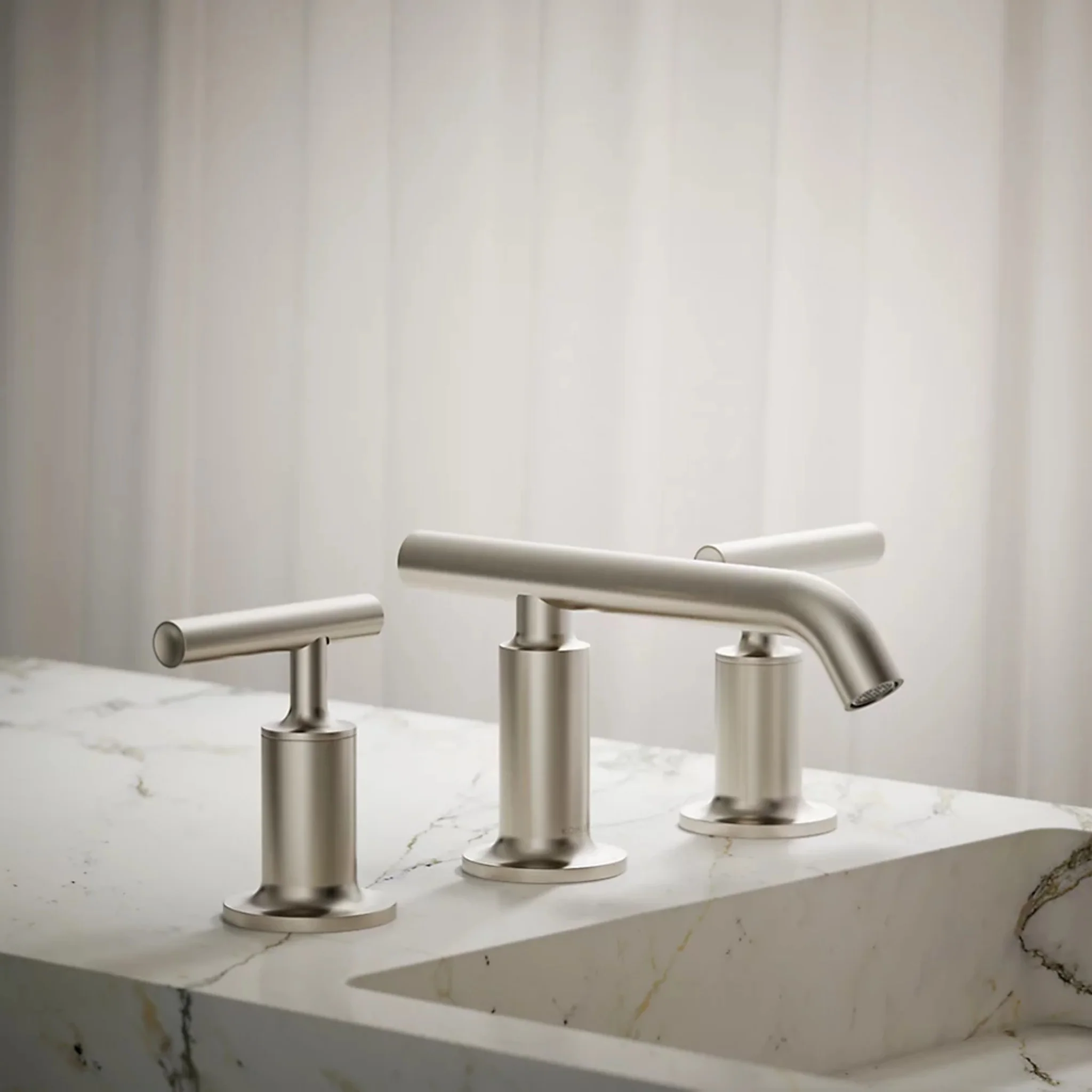PURIST WIDESPREAD BATHROOM SINK FAUCET WITH LEVER HANDLES - Image 16