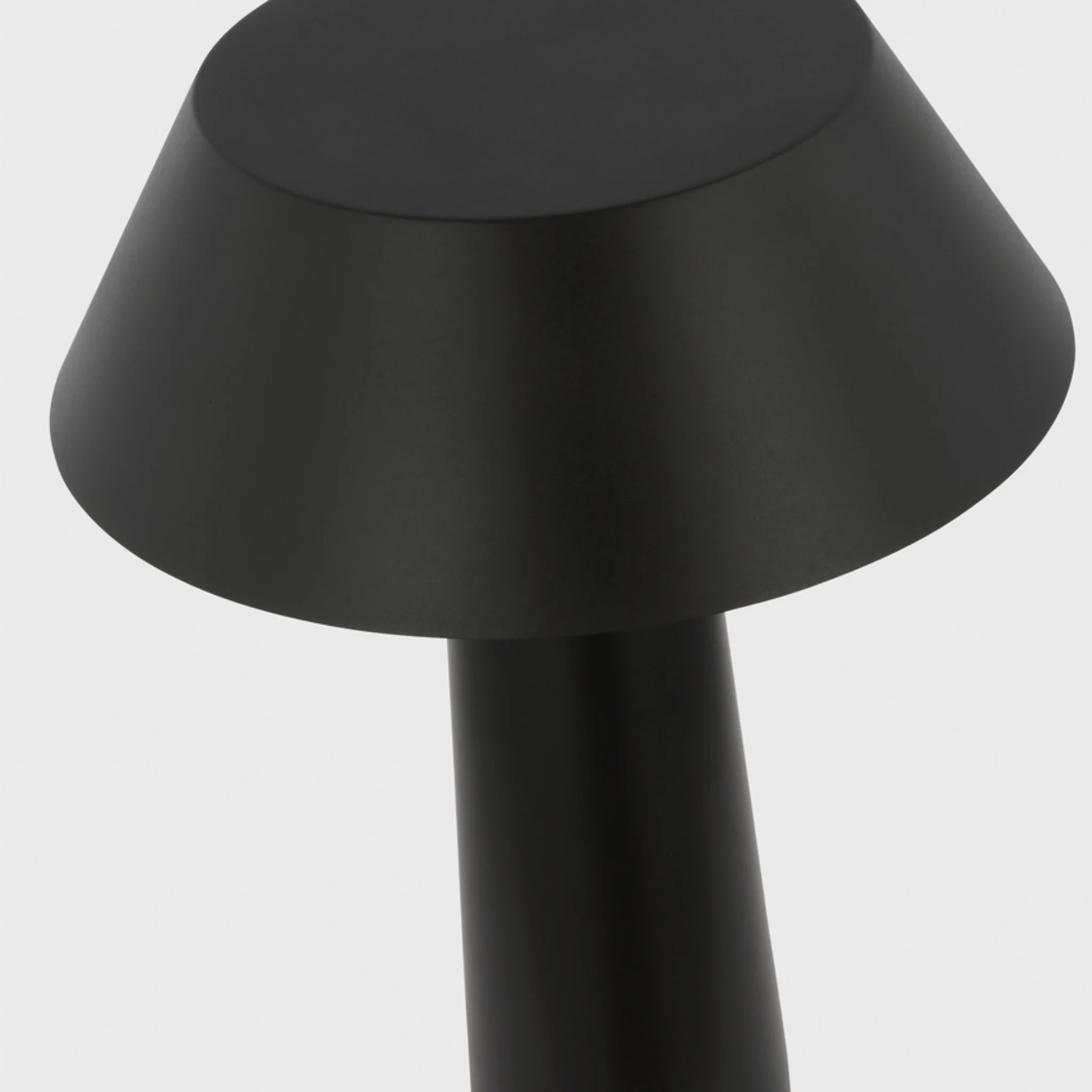 SESA ACCENT RECHARGEABLE TABLE LAMP - Image 17