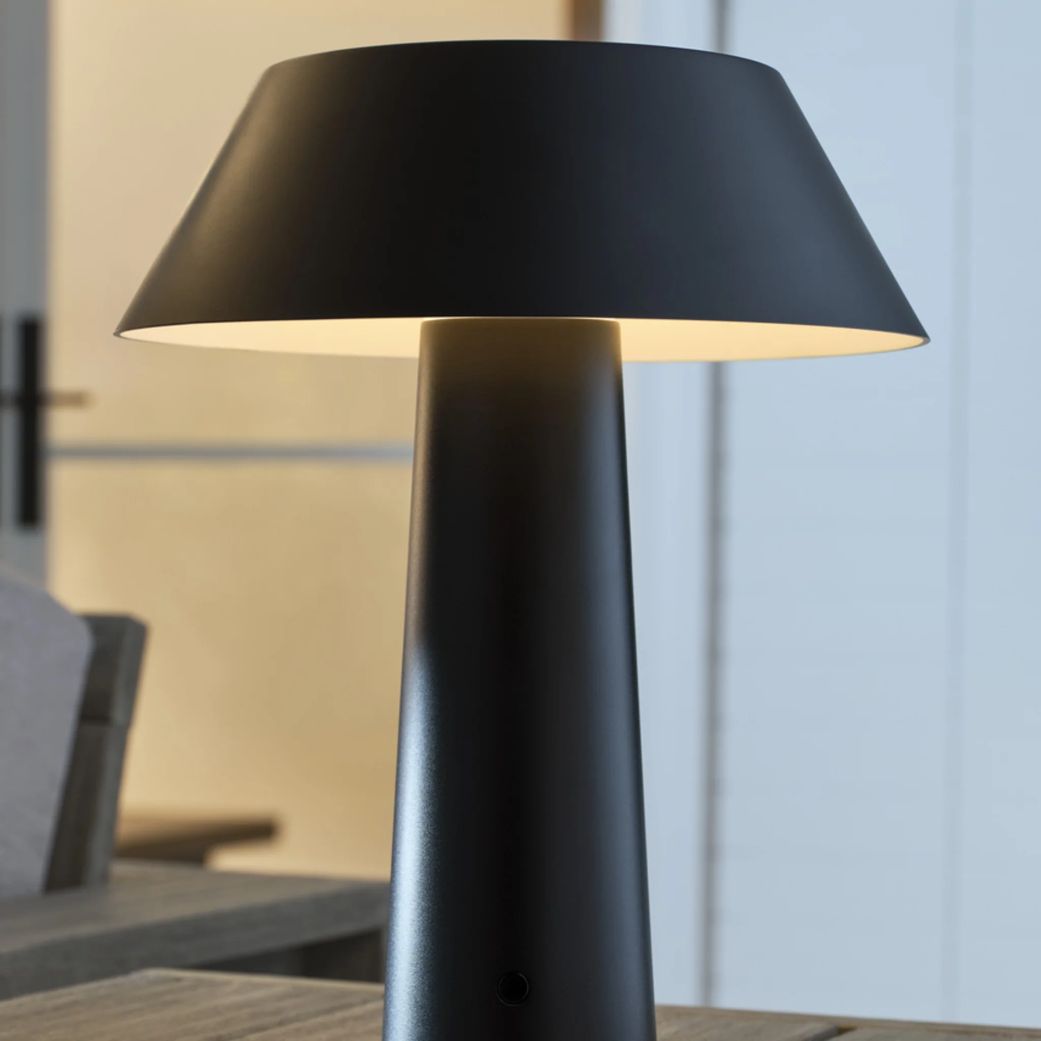 SESA ACCENT RECHARGEABLE TABLE LAMP - Image 20