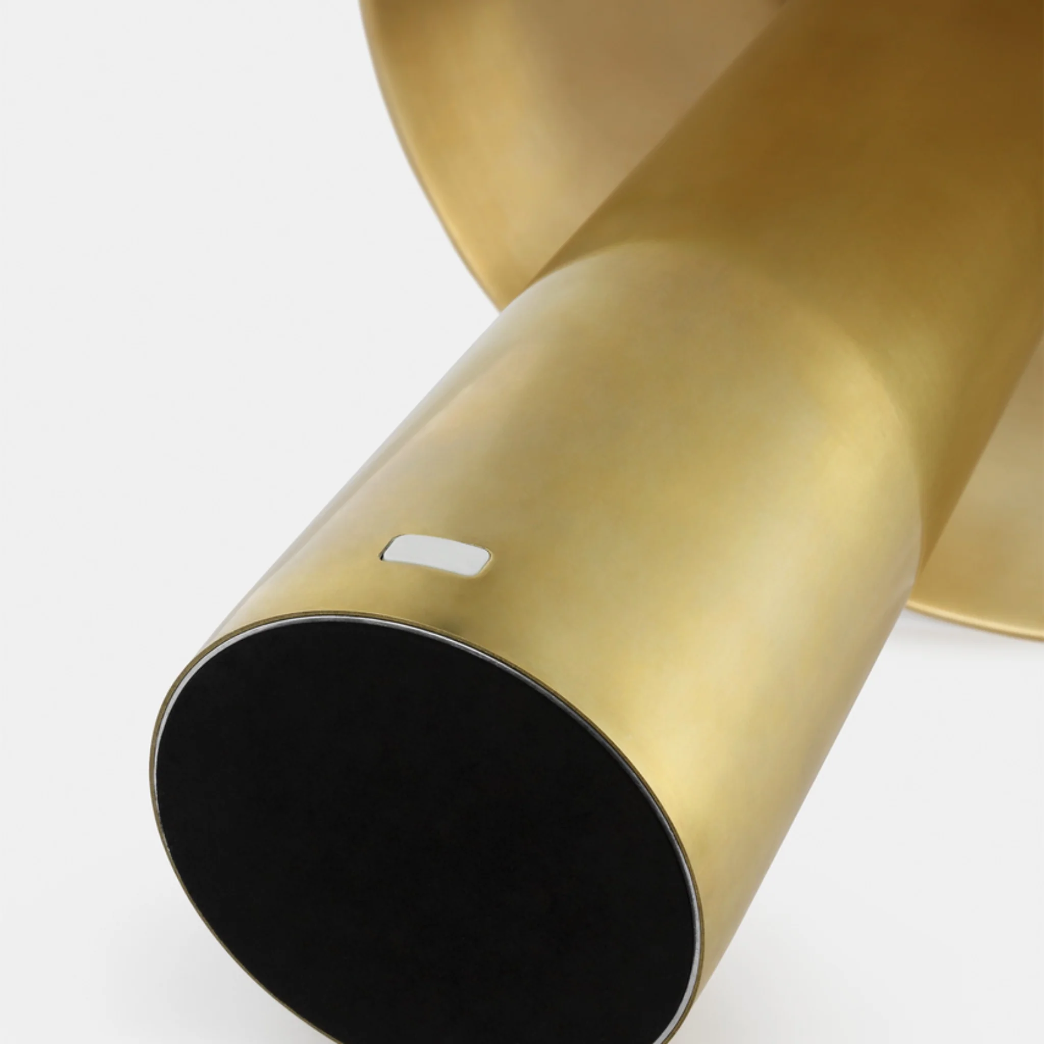 SESA ACCENT RECHARGEABLE TABLE LAMP - Image 9