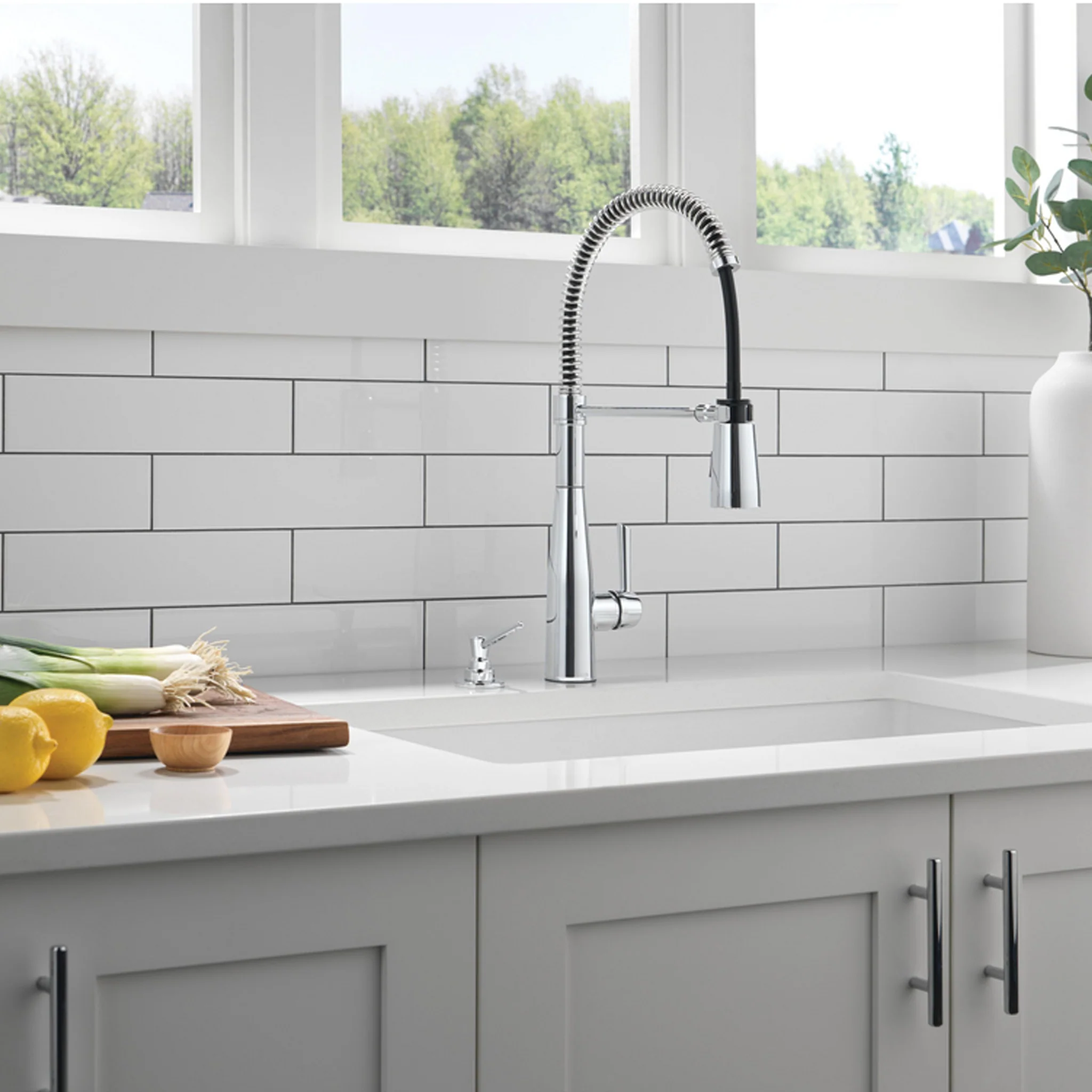 SOAP / LOTION DISPENSER - Image 2