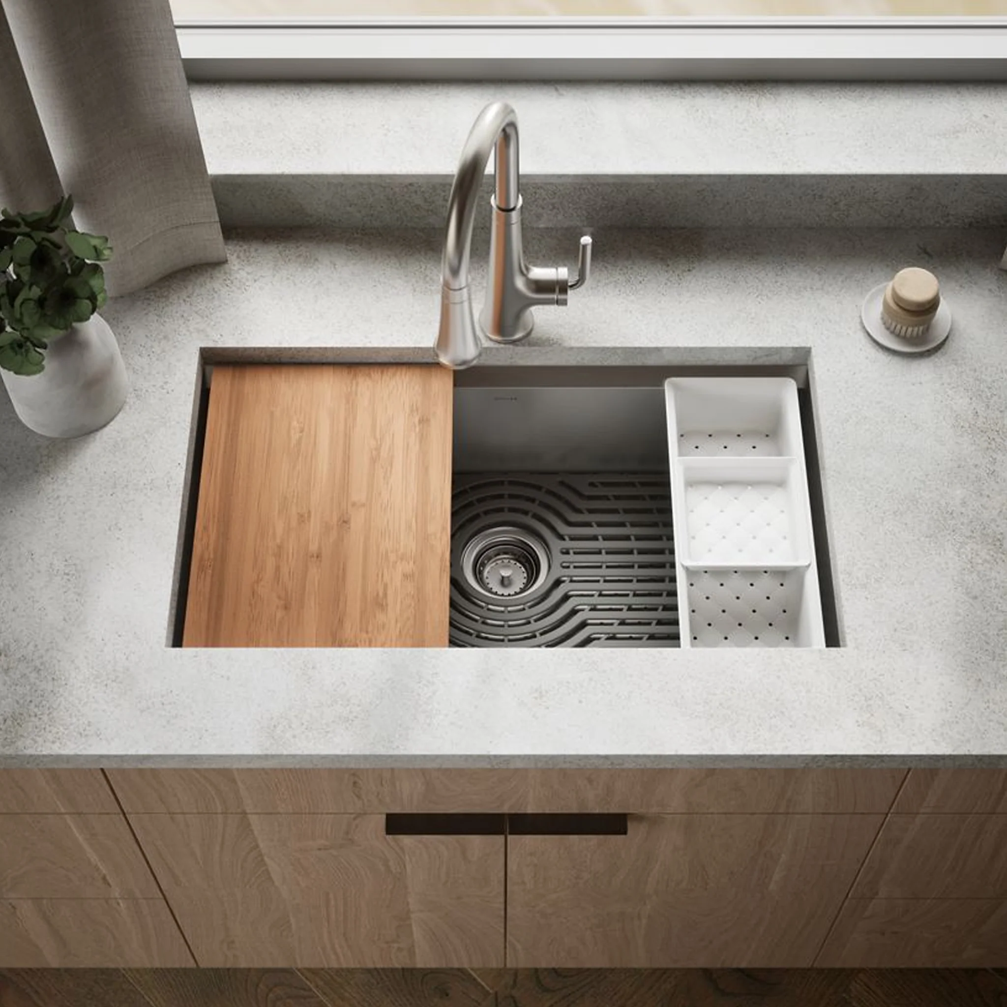 TASK™ 33-INCH SINGLE-BOWL WORKSTATION KITCHEN SINK - Image 2