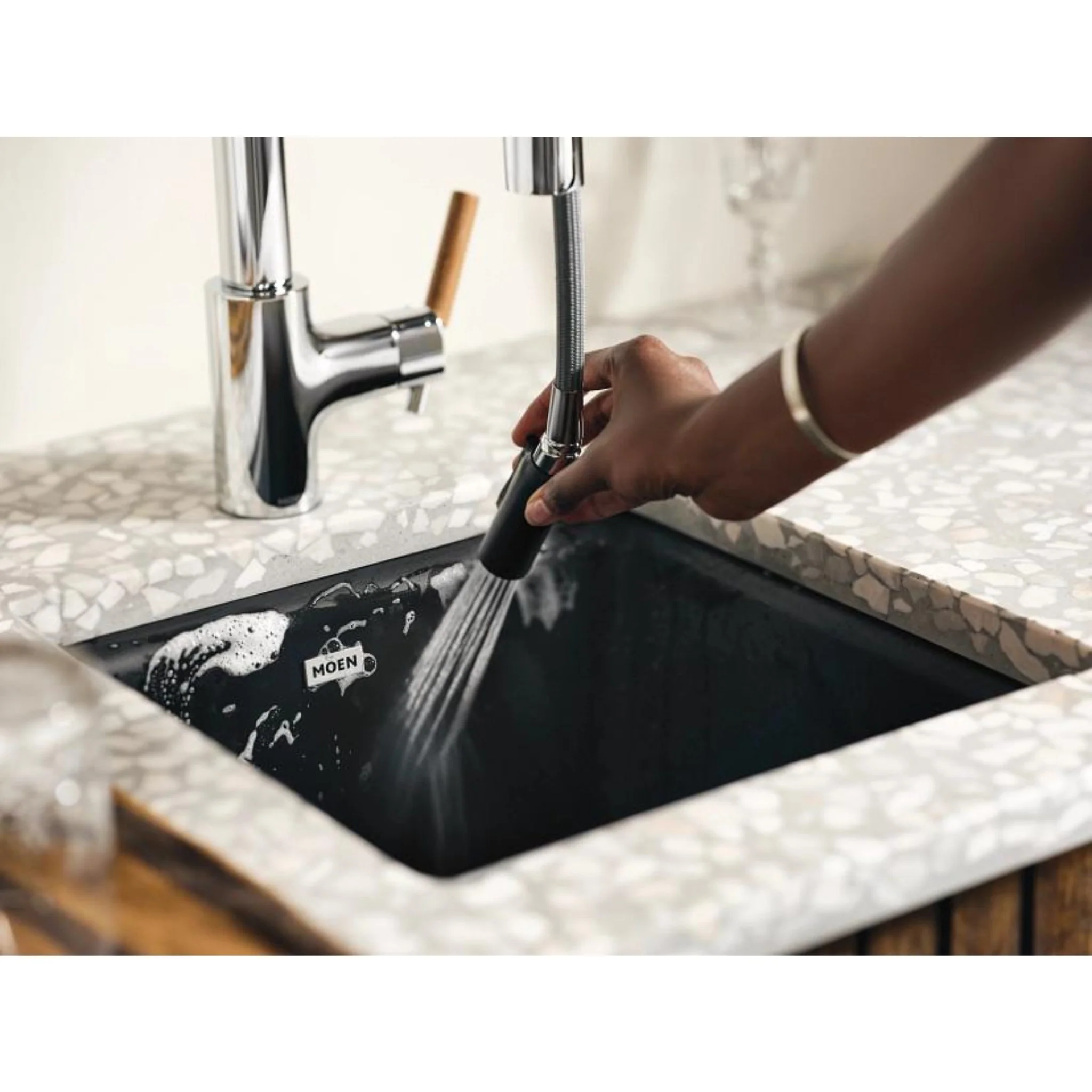 TENON ONE-HANDLE HIGH ARC PULLDOWN BAR FAUCET - Image 6