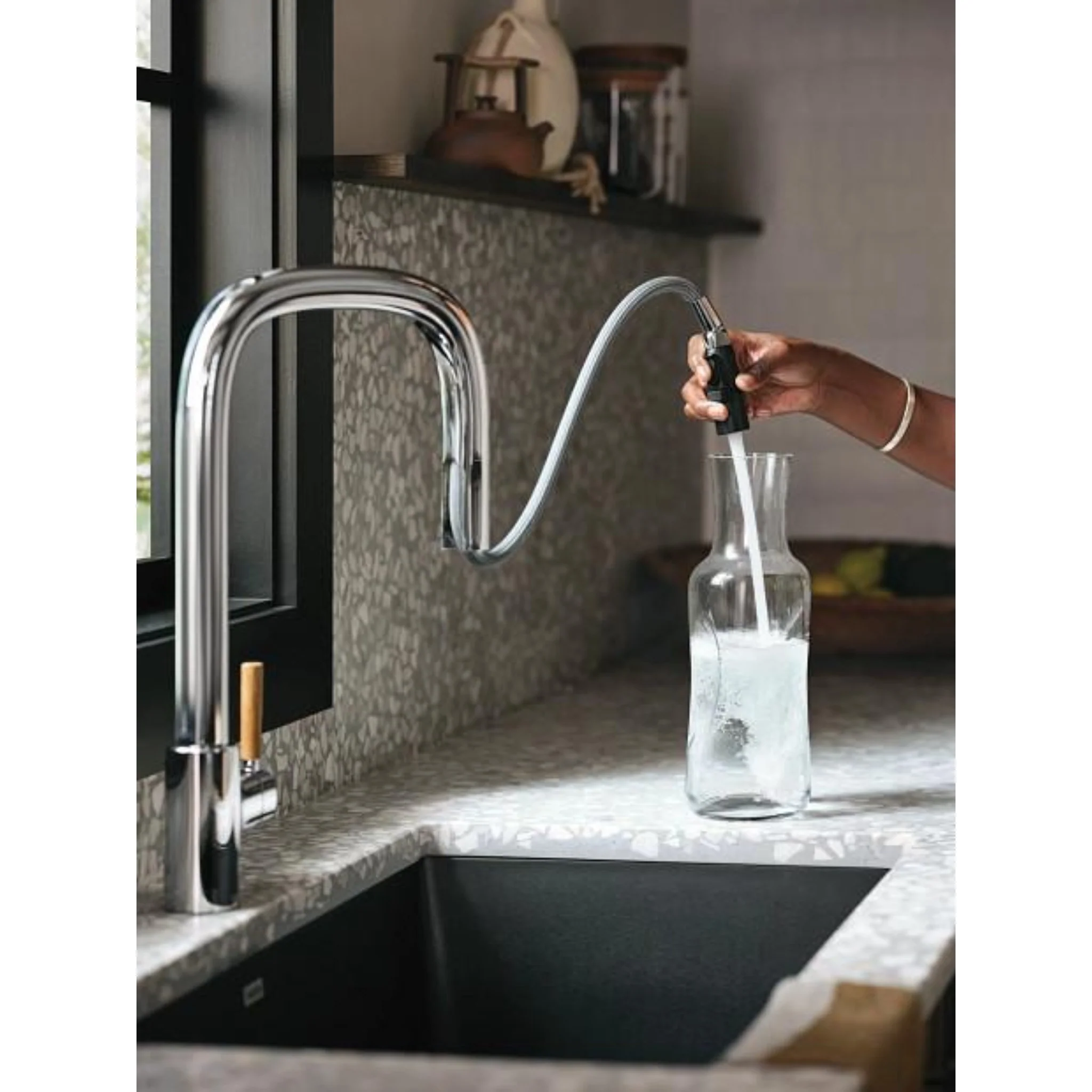 TENON ONE-HANDLE HIGH ARC PULLDOWN KITCHEN FAUCET WITH MOTION CONTROL - Image 6