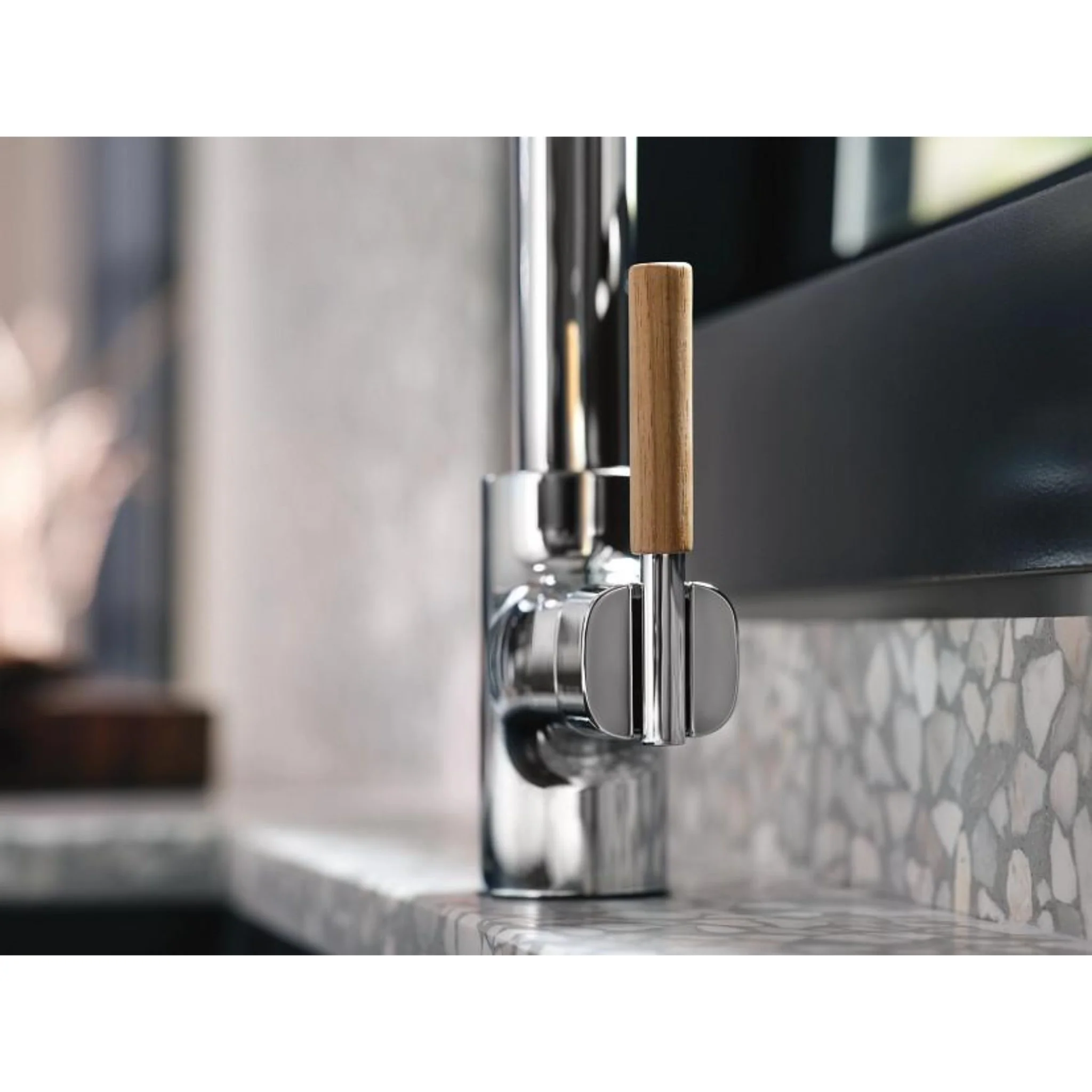 TENON ONE-HANDLE HIGH ARC PULLDOWN KITCHEN FAUCET WITH MOTION CONTROL - Image 8