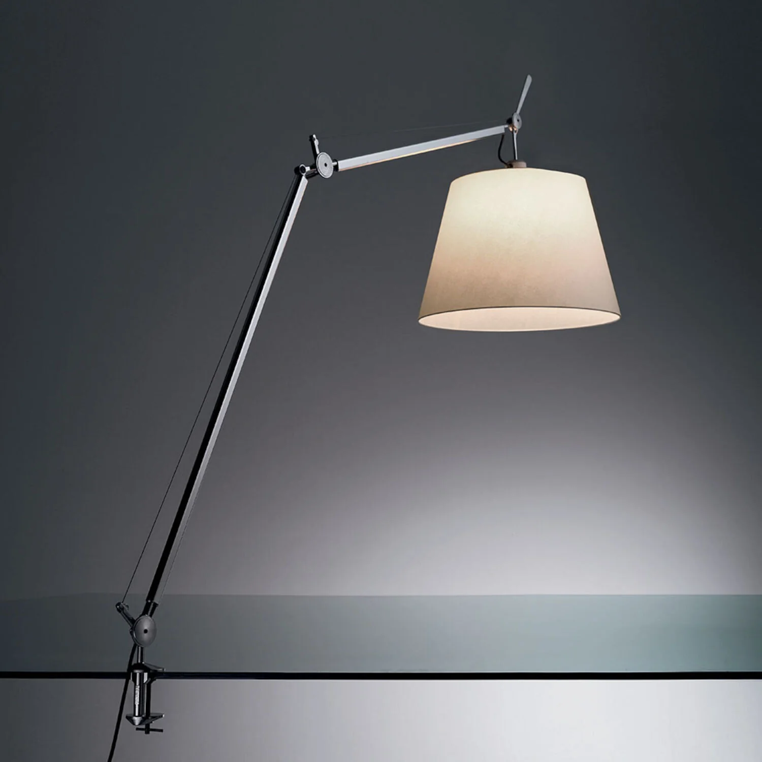 TOLOMEO MEGA LED TABLE LAMP WITH 14-INCH DIFFUSER AND TABLE CLAMP