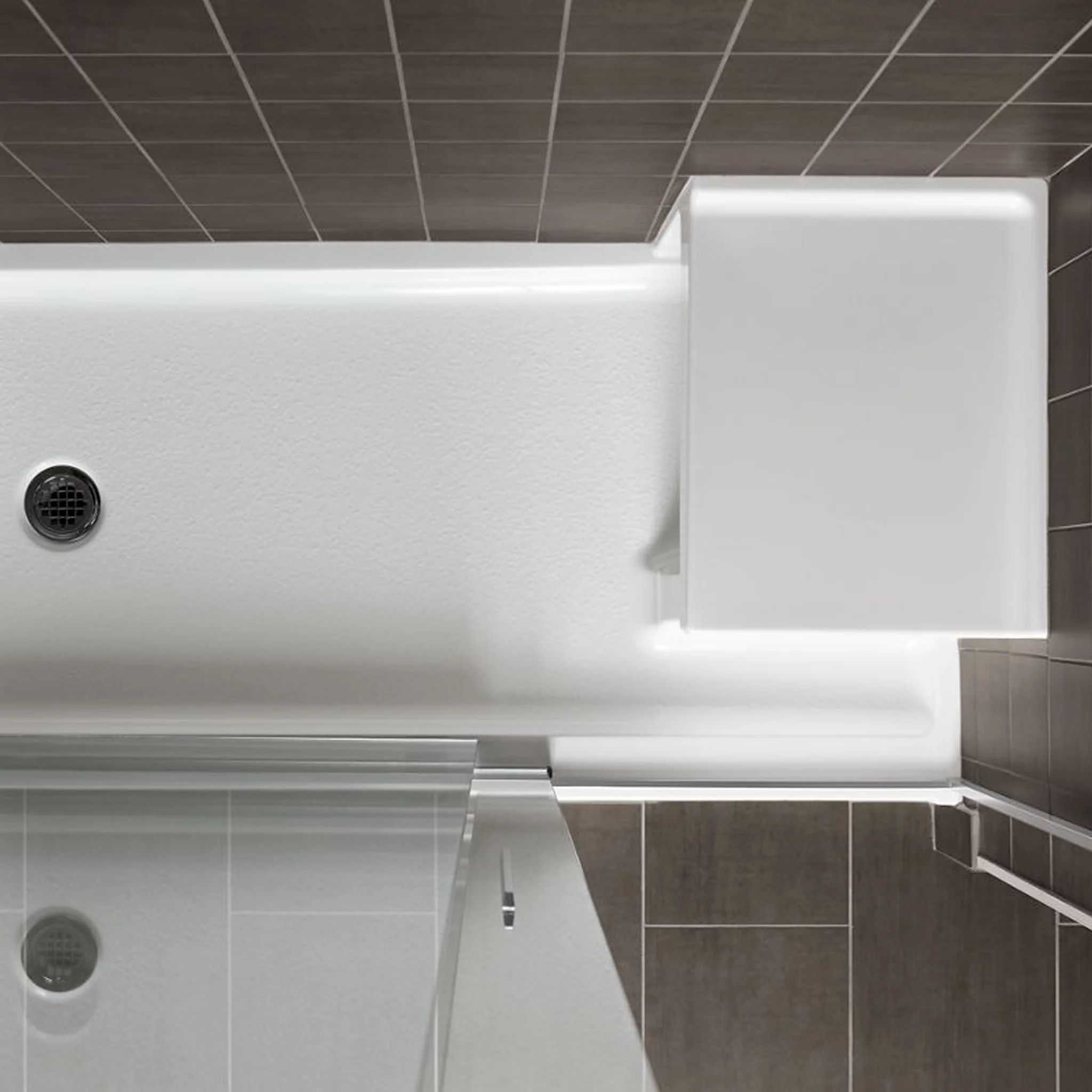 TRESHAM® 60X32 INCH ALCOVE SHOWER BASE - Image 2