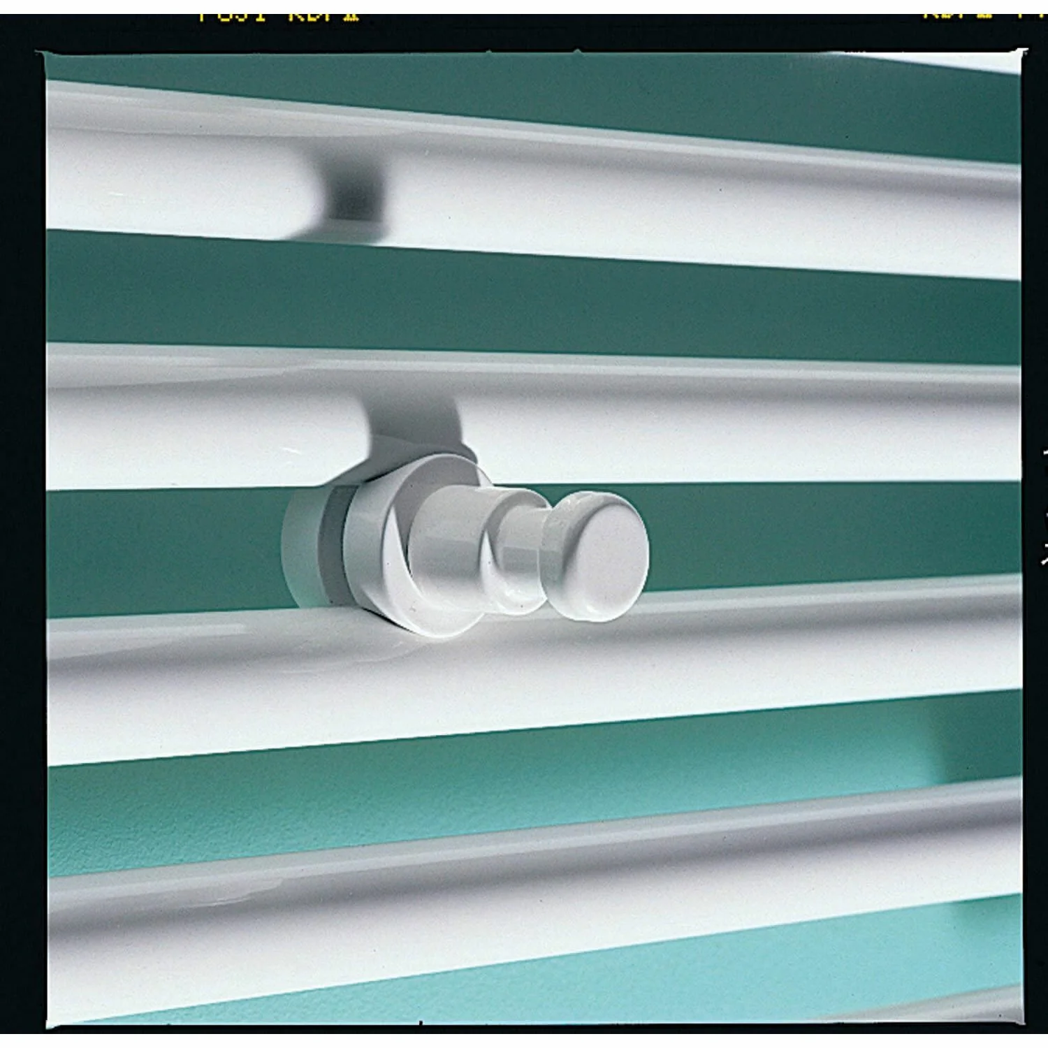 TUZIO ROBE HOOK
