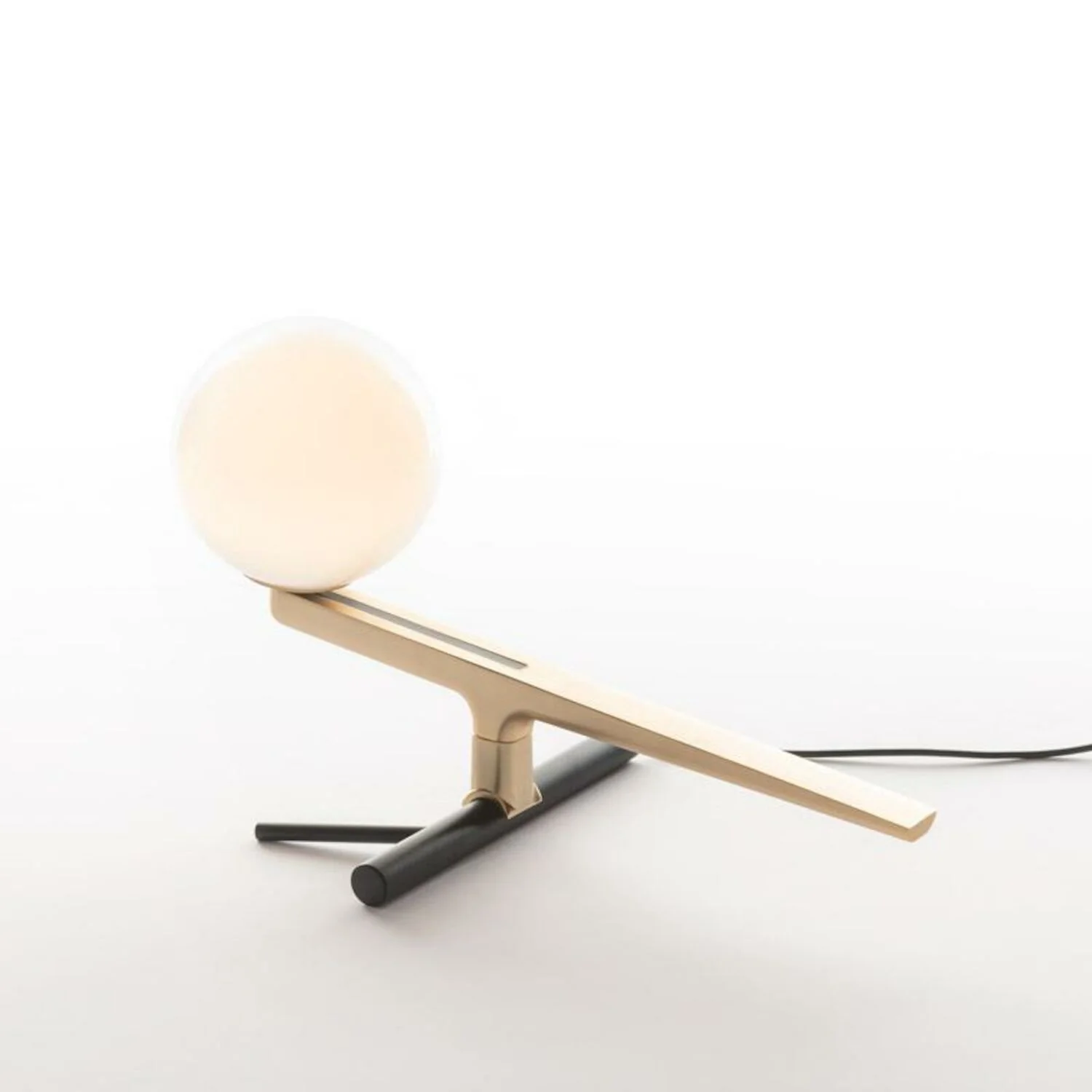 YANZI 3000K LED TABLE LAMP, 11010